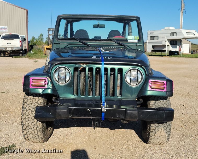 image for item JO9388 1997 Jeep Wrangler SUV