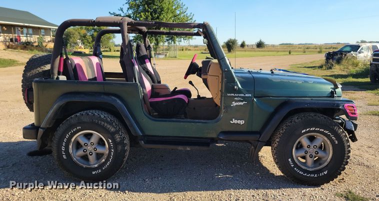 image for item JO9388 1997 Jeep Wrangler SUV