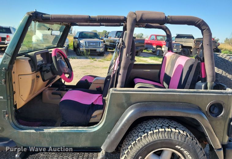image for item JO9388 1997 Jeep Wrangler SUV