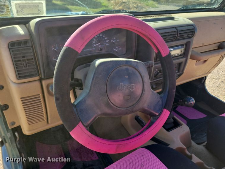 image for item JO9388 1997 Jeep Wrangler SUV