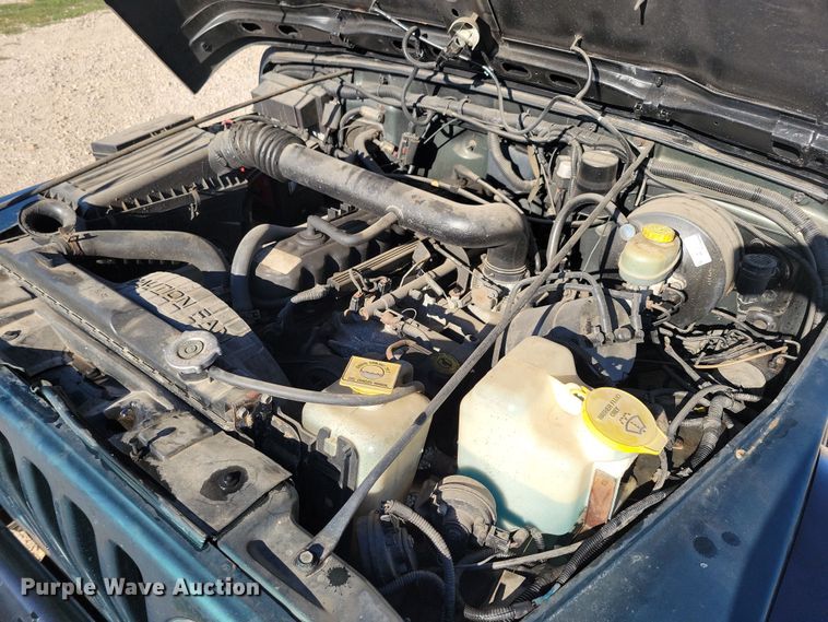 image for item JO9388 1997 Jeep Wrangler SUV