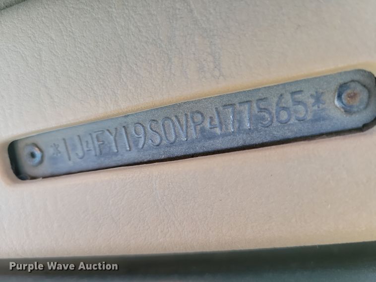 image for item JO9388 1997 Jeep Wrangler SUV