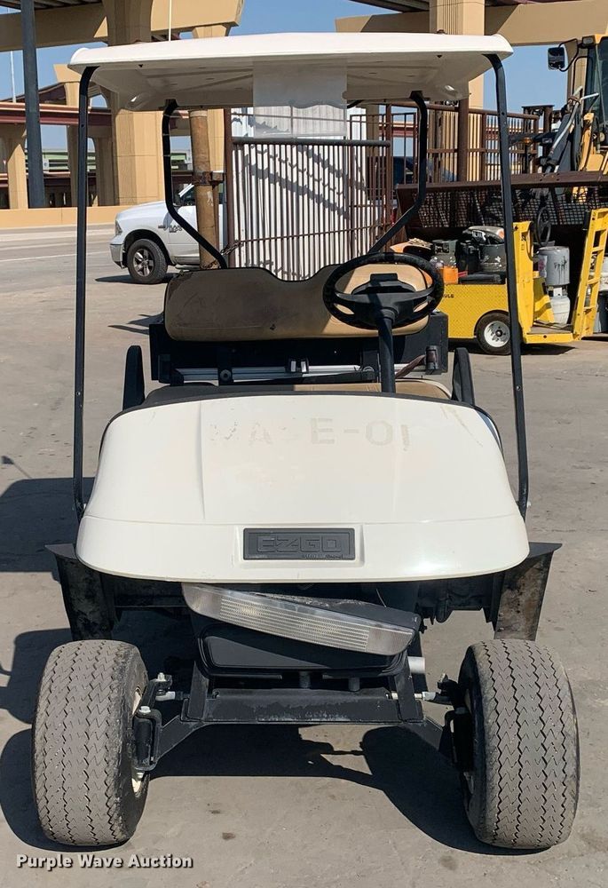 image for item JT9686 2010 EZGO TXT golf cart