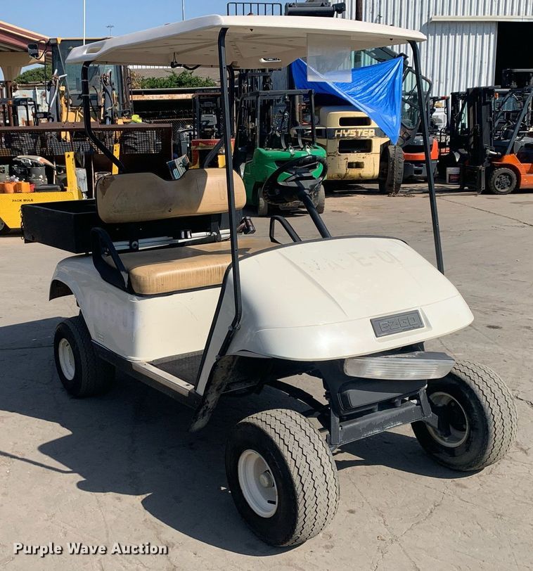 image for item JT9686 2010 EZGO TXT golf cart