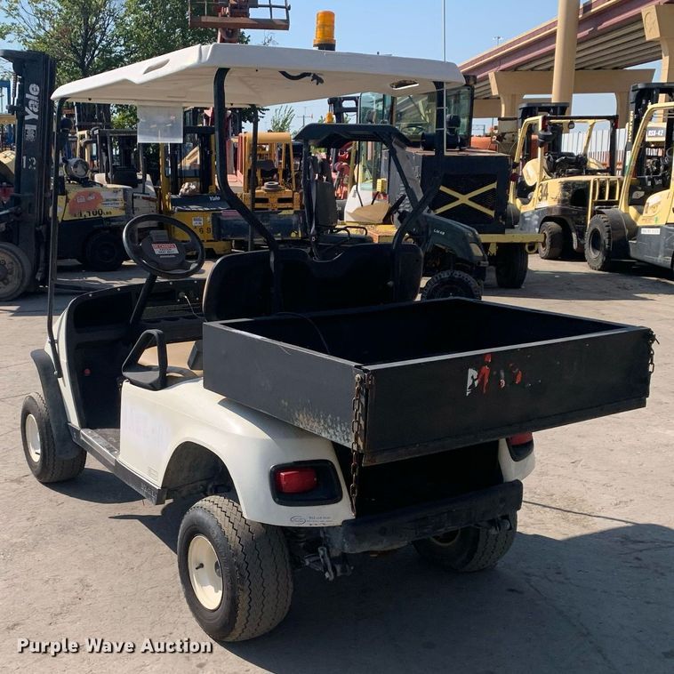 image for item JT9686 2010 EZGO TXT golf cart