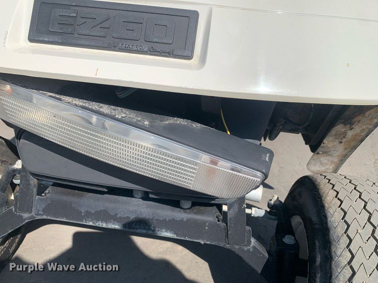 image for item JT9686 2010 EZGO TXT golf cart