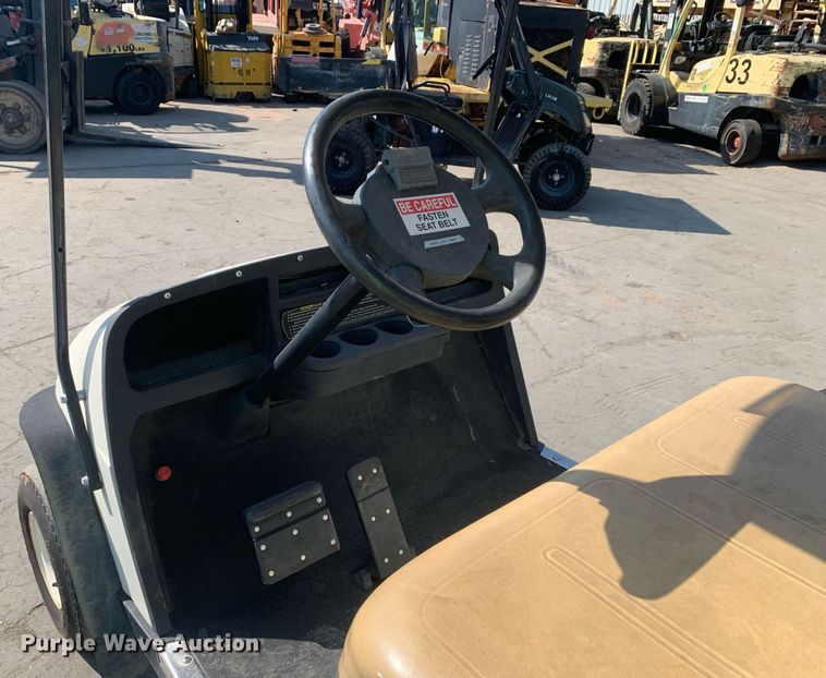 image for item JT9686 2010 EZGO TXT golf cart