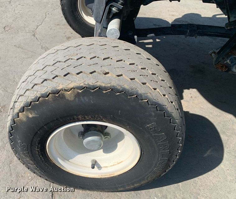 image for item JT9686 2010 EZGO TXT golf cart