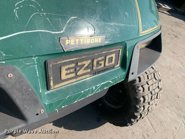 image for item JT9689 2007 EZGO TXT golf cart