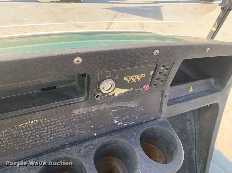 image for item JT9689 2007 EZGO TXT golf cart