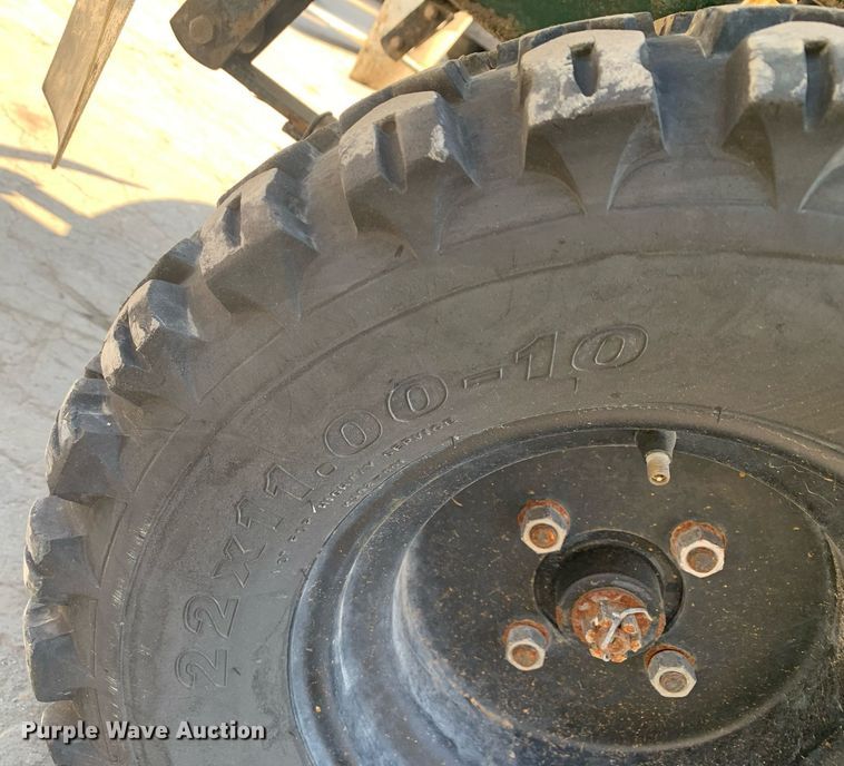 image for item JT9689 2007 EZGO TXT golf cart