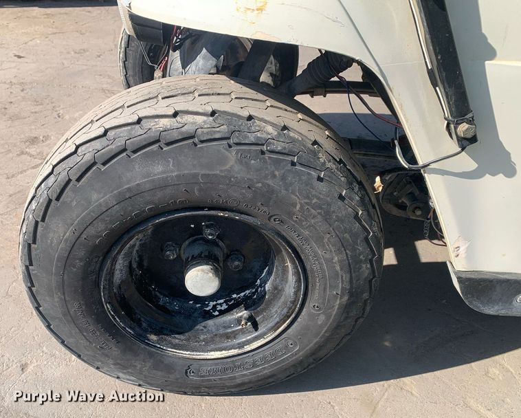 image for item JT9691 2009 EZGO  TXT golf cart