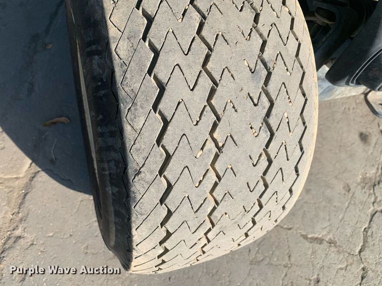 image for item JT9692 2008 EZGO TXT golf cart