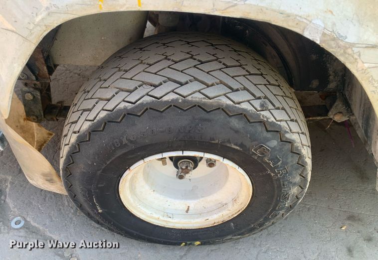 image for item JT9692 2008 EZGO TXT golf cart