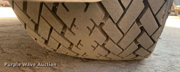 image for item JT9692 2008 EZGO TXT golf cart