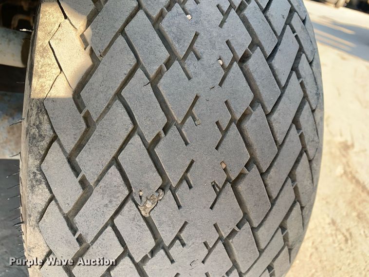 image for item JT9692 2008 EZGO TXT golf cart