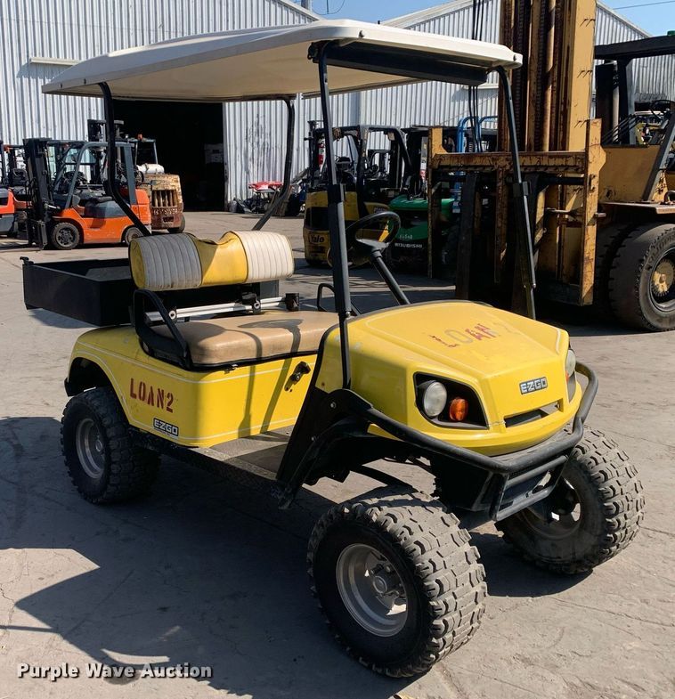 image for item JT9693 2012 EZGO golf cart