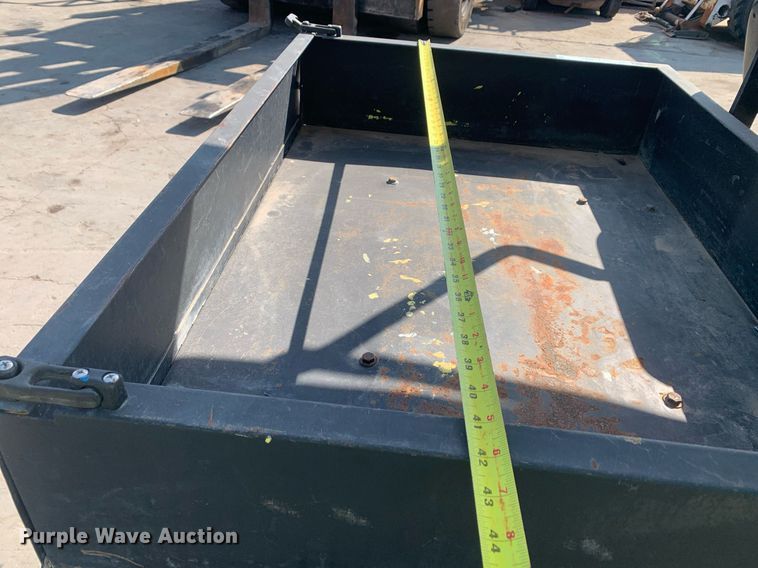 image for item JT9693 2012 EZGO golf cart