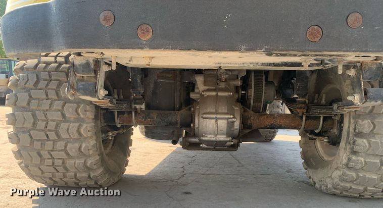 image for item JT9693 2012 EZGO golf cart