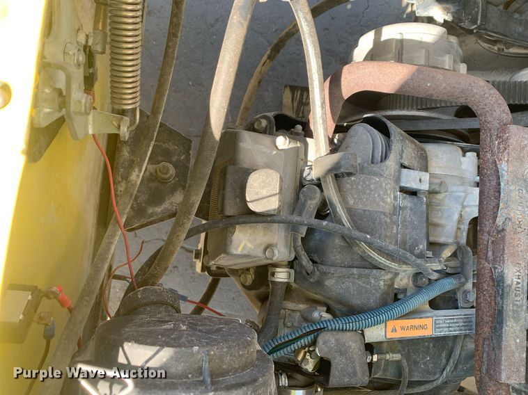 image for item JT9693 2012 EZGO golf cart