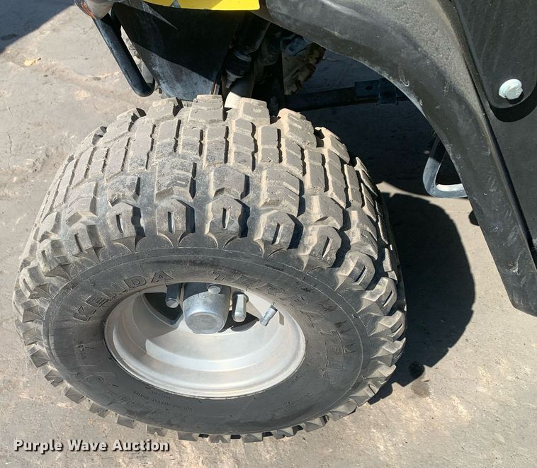 image for item JT9693 2012 EZGO golf cart