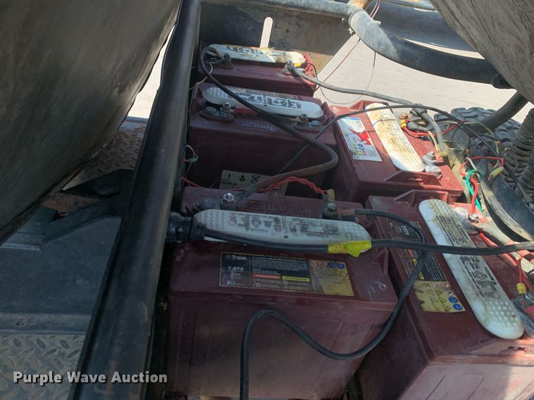 image for item JT9695 2012 Land Master LM48 utility vehicle