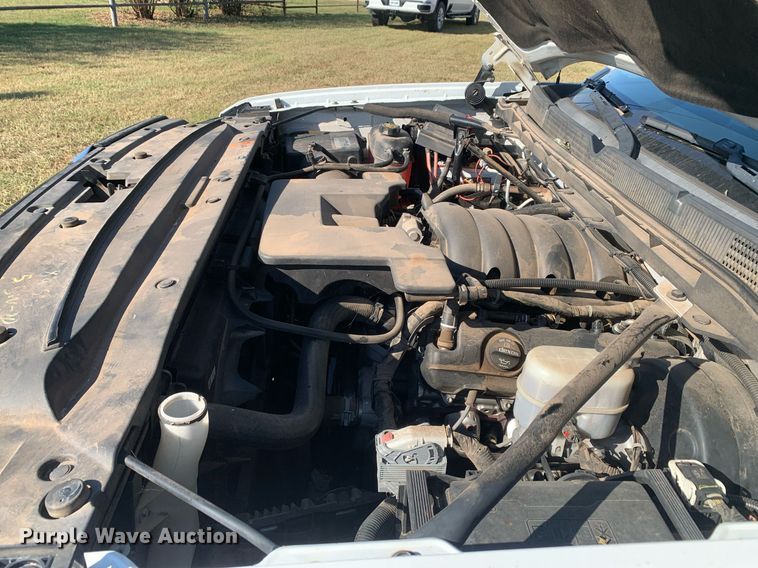 image for item JT9733 2018 GMC Sierra 1500  Double Cab flatbed pickup truck