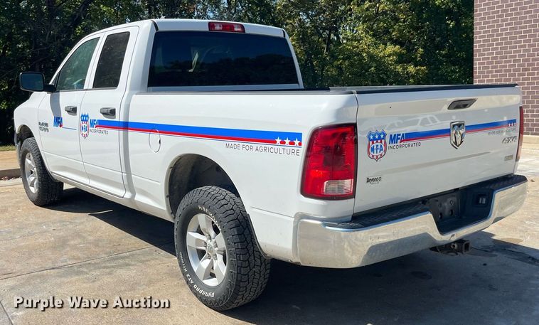 image for item LC9249 2014 Dodge Ram 1500 Quad Cab pickup truck