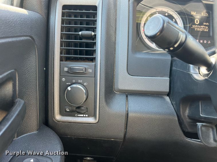 image for item LC9249 2014 Dodge Ram 1500 Quad Cab pickup truck