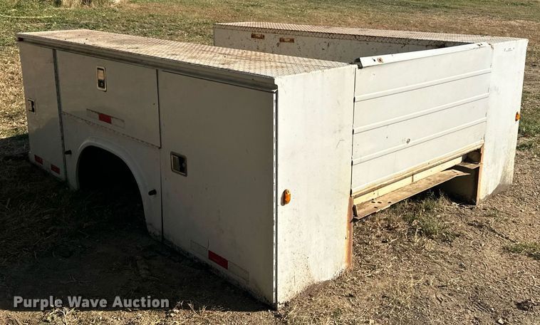 image for item LR9499 Knapheide utility bed