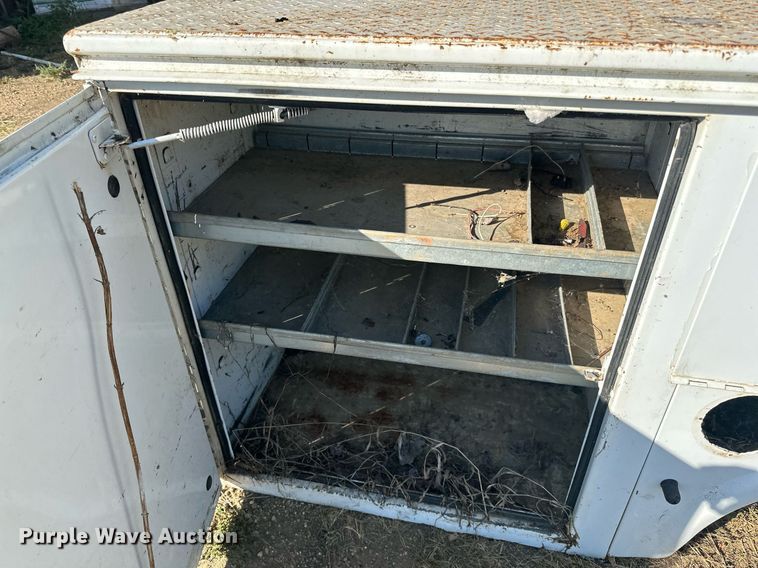 image for item LR9499 Knapheide utility bed