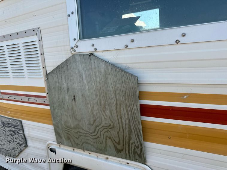 image for item LR9500 1976 Coachmen Chevy Van 30 RV