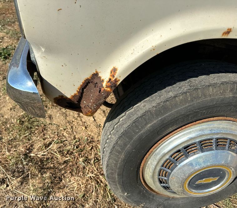 image for item LR9500 1976 Coachmen Chevy Van 30 RV