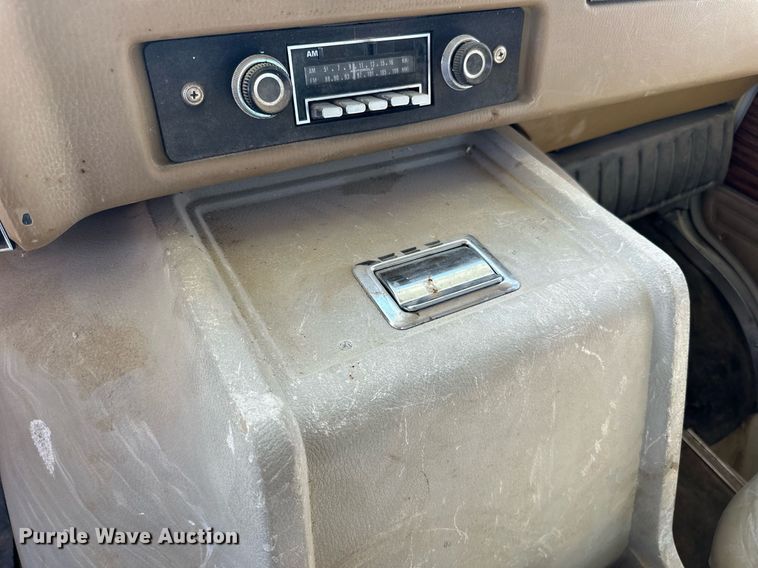 image for item LR9500 1976 Coachmen Chevy Van 30 RV