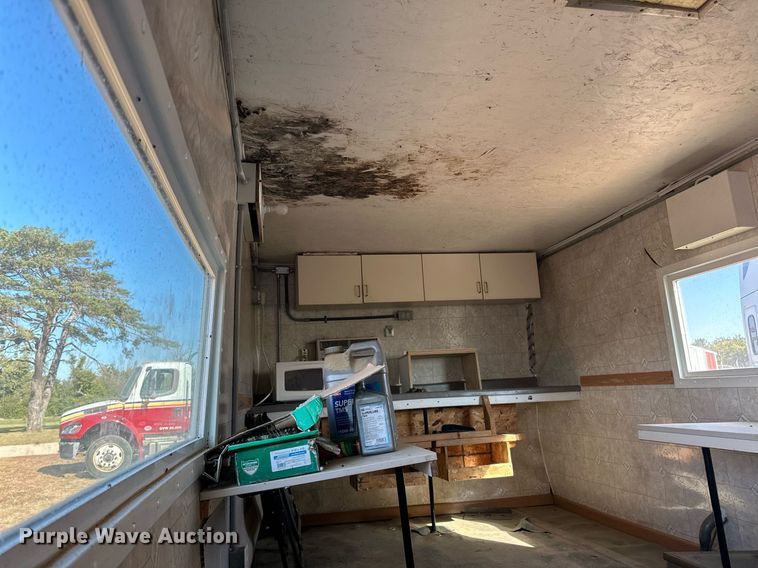 image for item LR9500 1976 Coachmen Chevy Van 30 RV