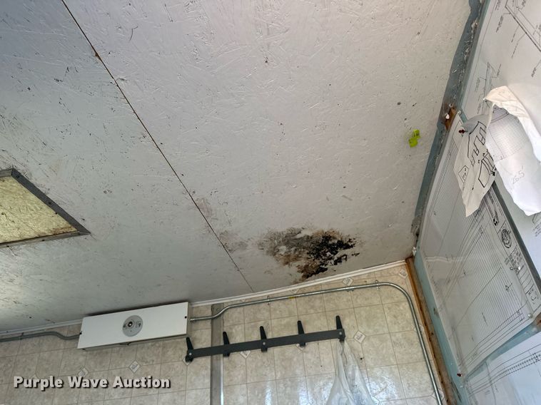 image for item LR9500 1976 Coachmen Chevy Van 30 RV