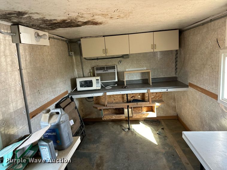 image for item LR9500 1976 Coachmen Chevy Van 30 RV