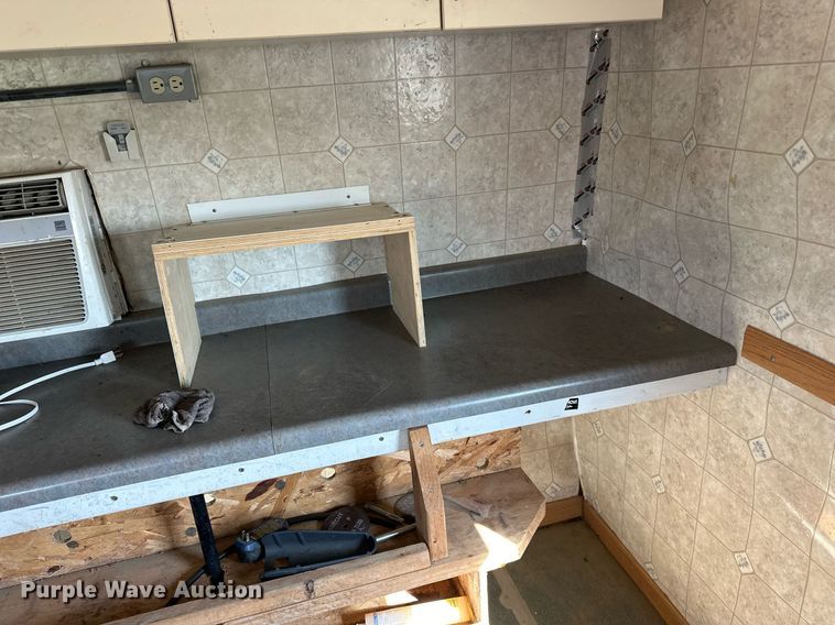 image for item LR9500 1976 Coachmen Chevy Van 30 RV