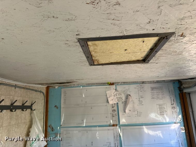 image for item LR9500 1976 Coachmen Chevy Van 30 RV