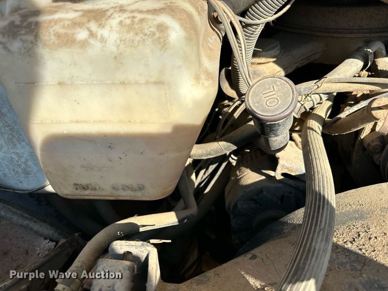 image for item LR9500 1976 Coachmen Chevy Van 30 RV