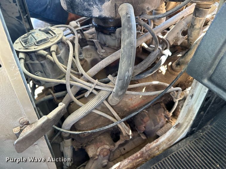 image for item LR9500 1976 Coachmen Chevy Van 30 RV