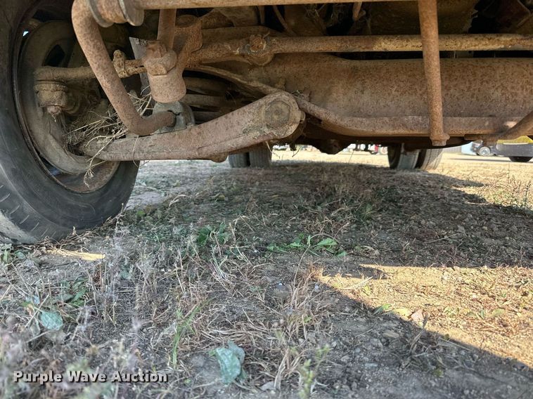 image for item LR9500 1976 Coachmen Chevy Van 30 RV