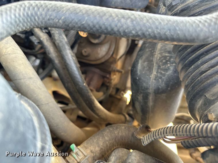 image for item LR9501 2011 GMC  Yukon Denali SUV