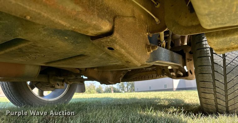 image for item LR9501 2011 GMC  Yukon Denali SUV