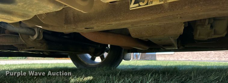 image for item LR9501 2011 GMC  Yukon Denali SUV