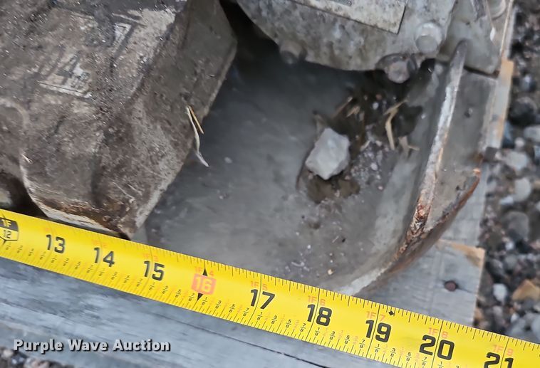 image for item LW9939 (3) walk behind compactors