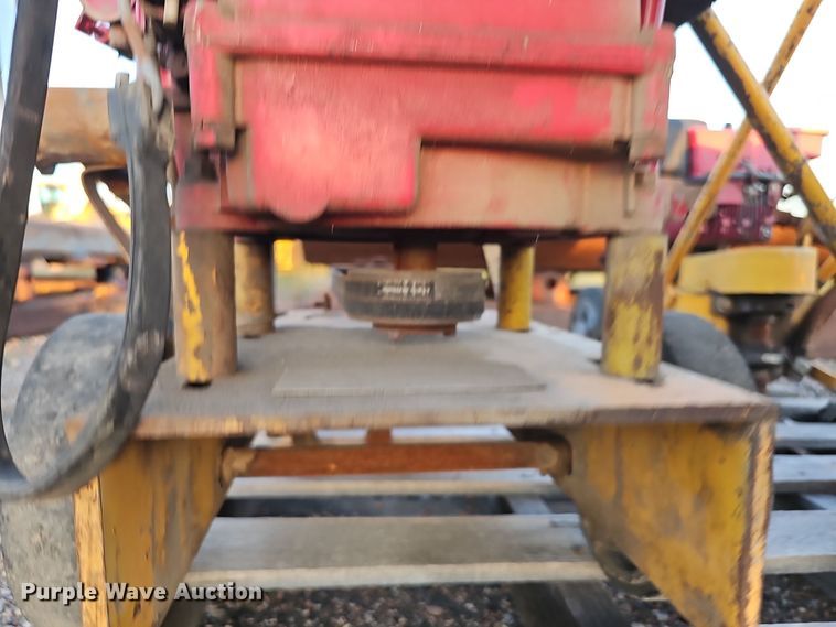 image for item LW9942 Concrete equipment 