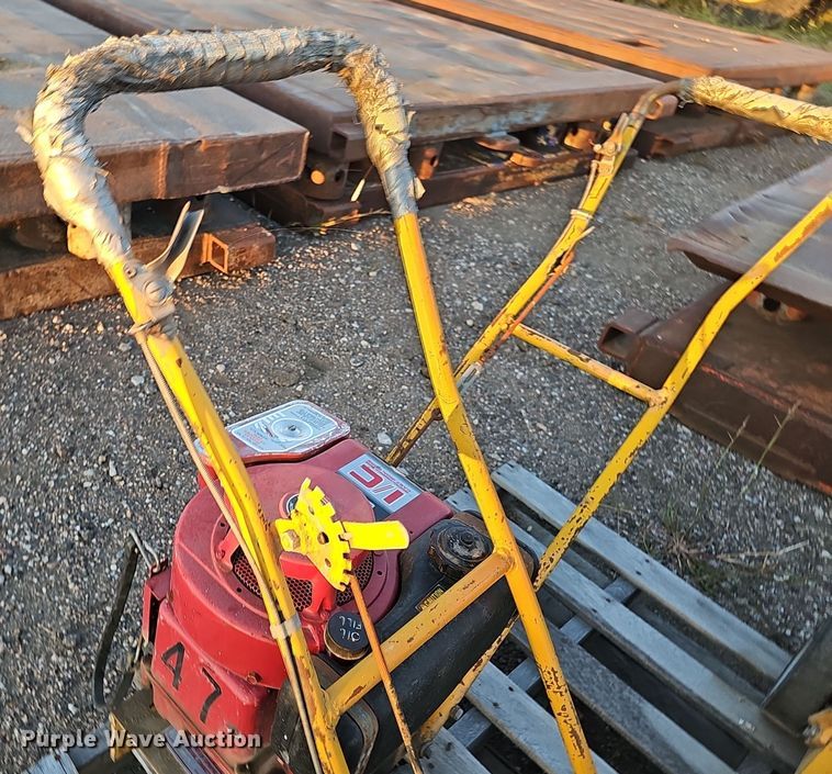 image for item LW9942 Concrete equipment 