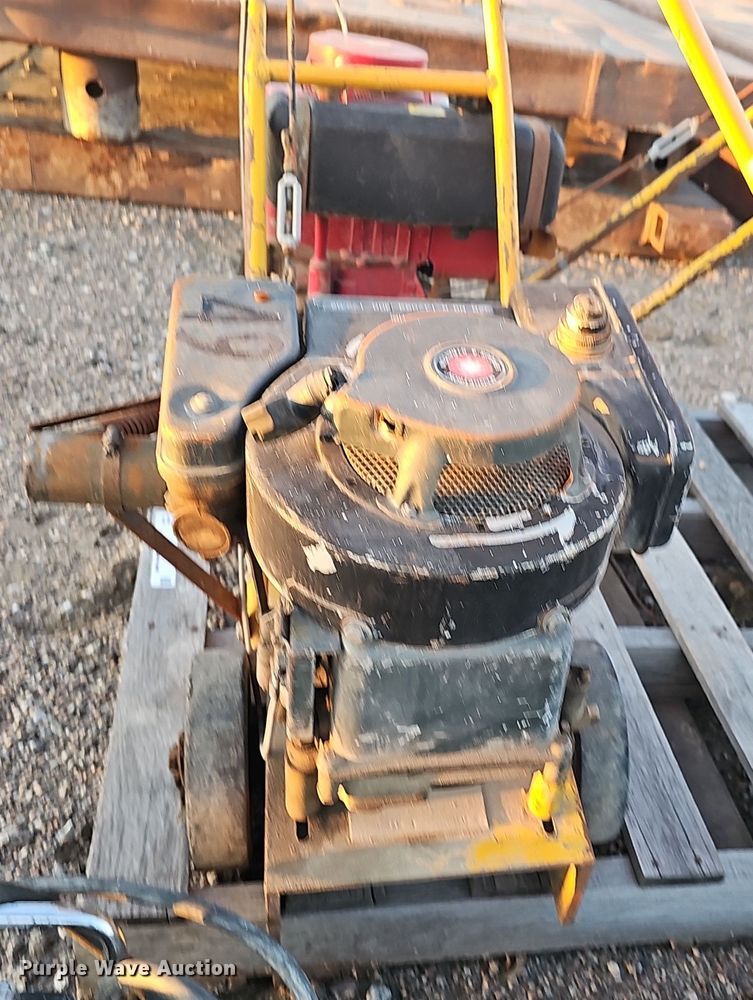 image for item LW9942 Concrete equipment 