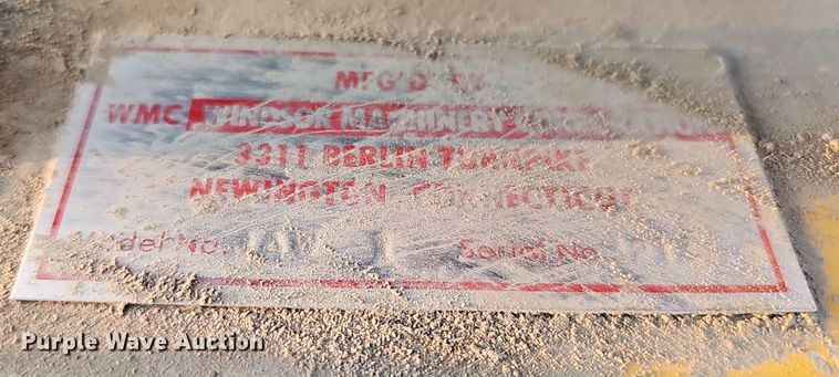 image for item LW9942 Concrete equipment 